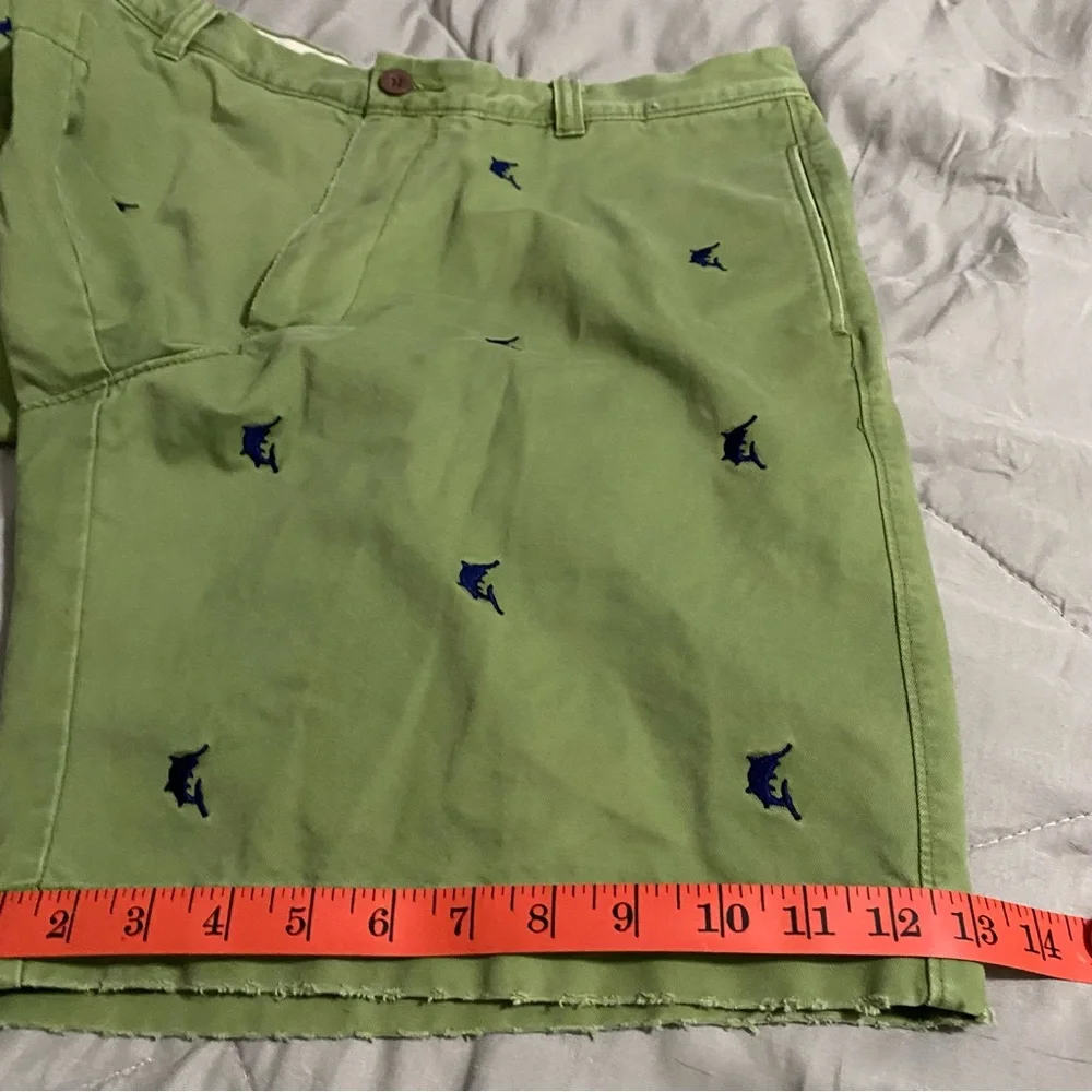 J. Crew VTG “Critter” “Destroyed”Shorts Marlin Embroidery Distressed Green Sz 36